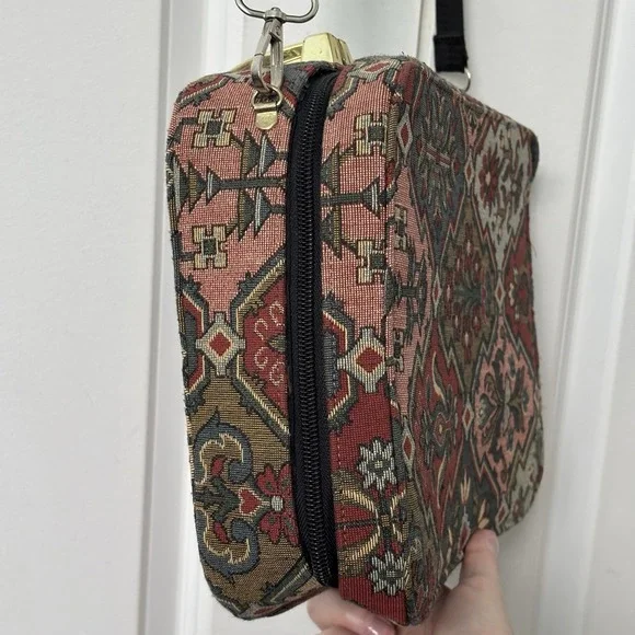 Vintage 80s 90s Y2K Needlepoint Tapestry Purse Handbag Structured Travel Case - Picture 6 of 15